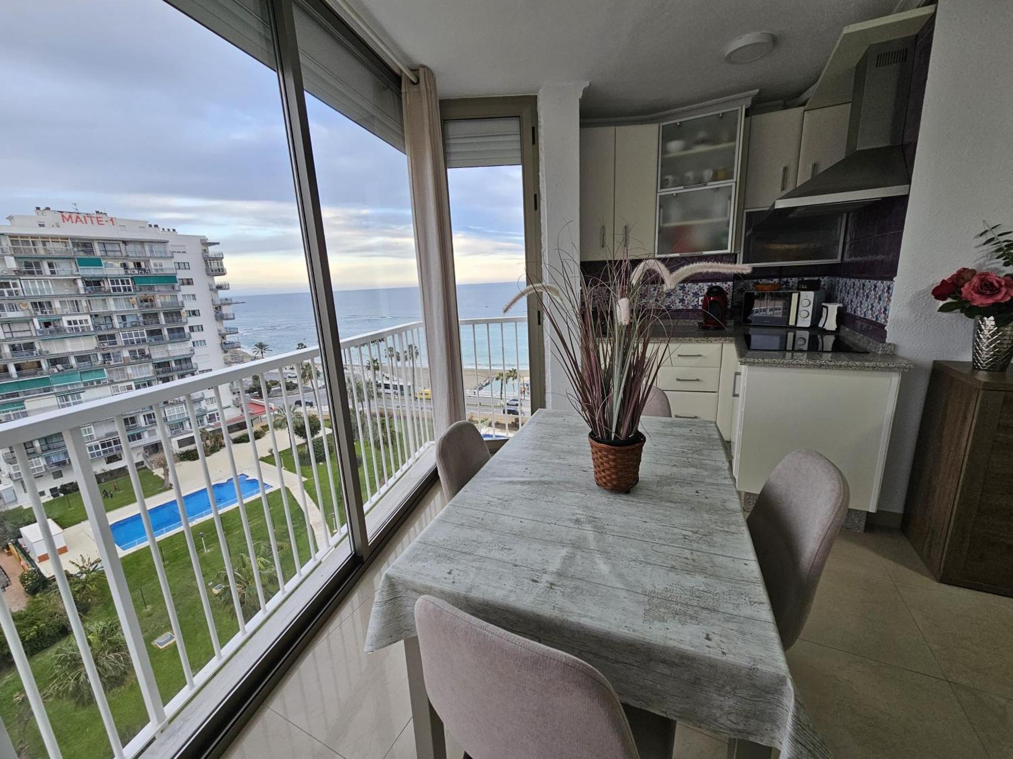 Apartamento En Benalmadena, Primera Linea De Playa エクステリア 写真